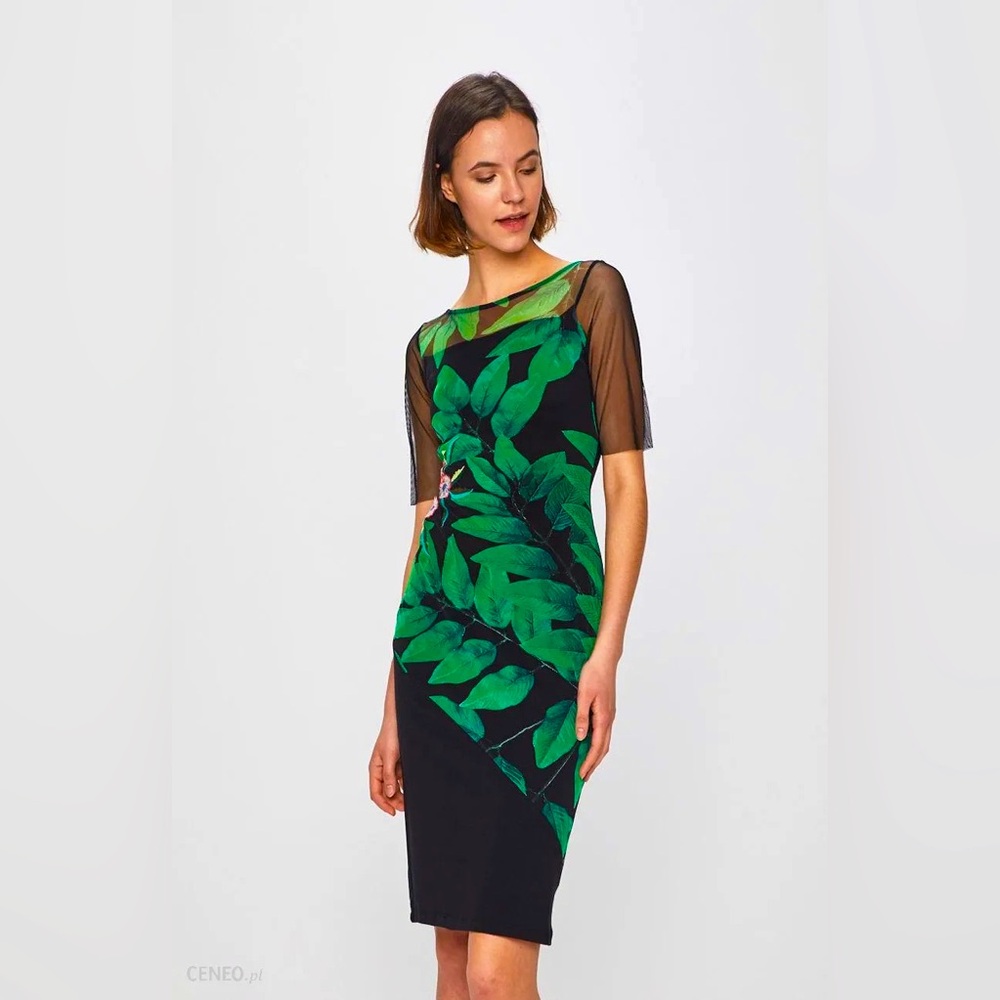Desigual BROOKLYN dress. Size-S. Black mesh Desigual dress with green leaf linin